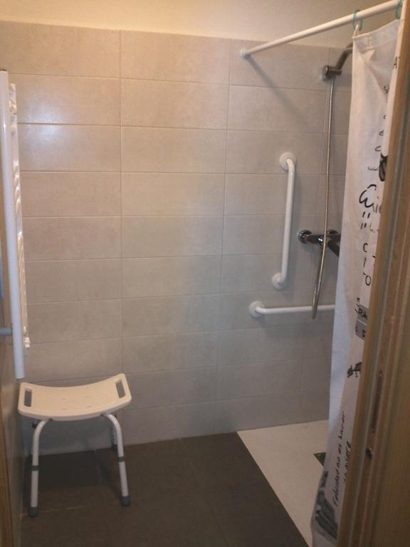 Xarma Hostel Pamplona Exteriör bild